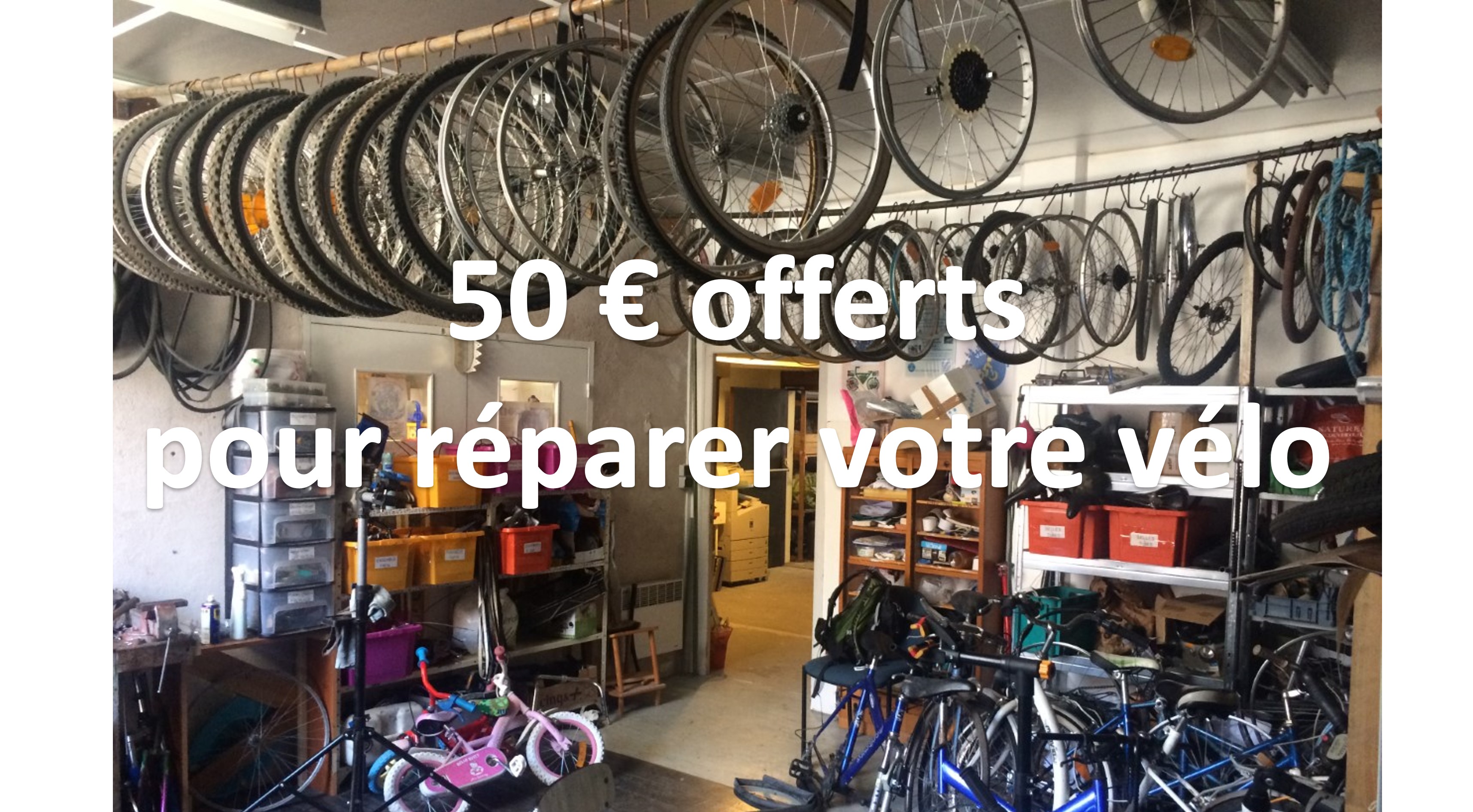 Atelier de réparation de vélo de l'association VéloLun' Atelier de réparation de vélo de l'association VéloLun'